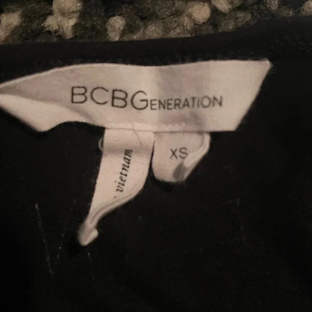 BCBGeneration Racer Back Black Tank with Rainbow Print XS - Picture 4 of 4